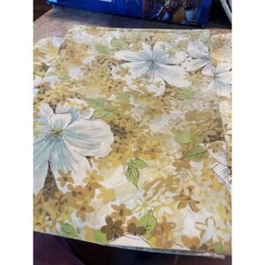 VTG 1960's Pillowcase Yellow Mod Floral Standard Size by Pequot Made in USA Set